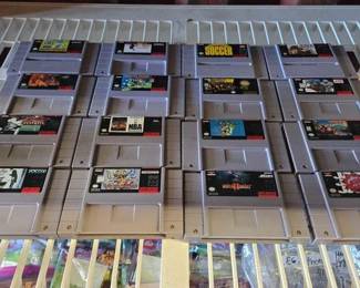 6122  Vintage Nintendo Video Games 