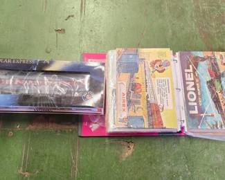 6108  Polar Express Lionel Train Car  Lionel Catalogs 