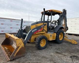 100  John Deere 310SL Backhoe Loader 