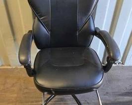 8562  Black Office Chair With Foot Rest 