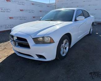 248  2012 Dodge Charger LOW MILES 