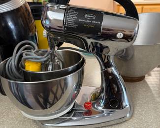 Vintage Hamilton Beach stand mixer SCOVILL 10 speed settings