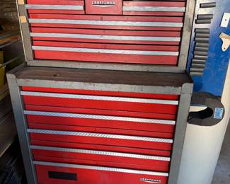 Craftsman 2 piece tool cabinet in red