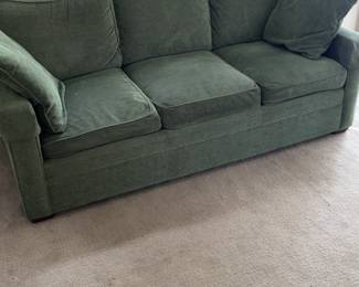 Classic Green Microfiber 3-Seater Sofa with Matching Throw Pillows 78 x 38 x 35