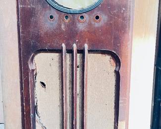 Vintage Philco Radio Console from the 1930's