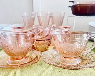 Vintage Sharon Cottage