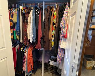 Closet - Women's Clothing