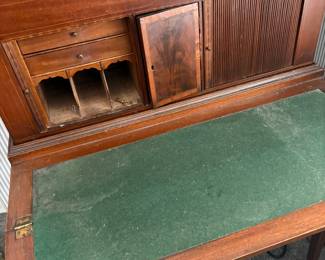 Desk Secretary (Open)