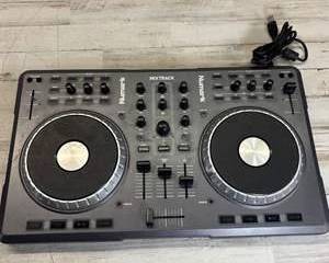Numark Mixtrack USB DJ Controller 2-Deck Digital Mixer w/ Cable Tested Working