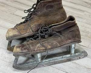 Antique Leather Ice Skates Metal Blade Vintage Figure Skating Boots Rustic Decor