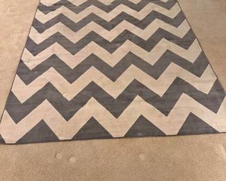 Broadway Collection area rug, approx 8’ x 10’ (7’9” x 10’6”). Gray and ivory pattern. Good size for living room, basement, office, or staging.