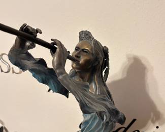 Limited edition bronze sculpture by Bill Girard. 