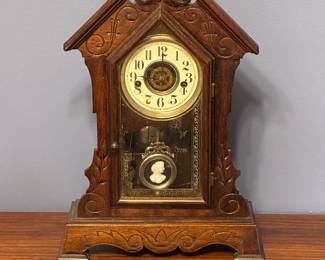 Mantle clock