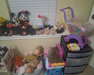 Dolls, Stuffed Animals, Toys