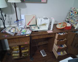 Bernina Record 930 Sewing Machine