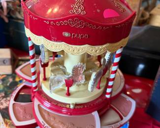 Vintage Makeup Carillion Carousel