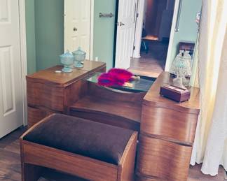 Art deco waterfall vanity