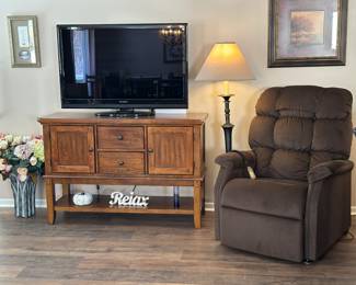Pair of Golden Tech power lift chairs ( like new) , beautiful wood cabinet 