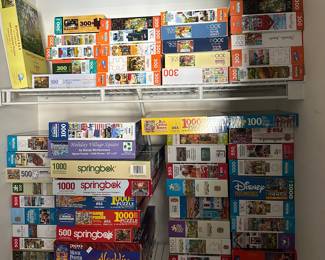 Large puzzle collection 