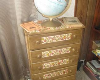 Vintage Tabletop World Globe