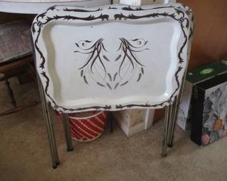 Vintage Gold Wheat Metal TV Trays