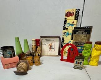 Vintage Kitchen Rack, Salt Pepper