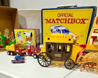 Vntg Matchbox Case, Plastic Stage Coach