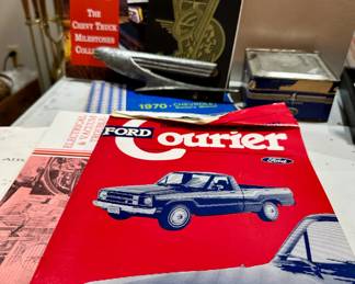 Vntg  Chevy Hood Ornament Manuals