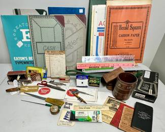 Lot Vintage Office Supplies, Compass