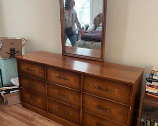 dresser with mirror