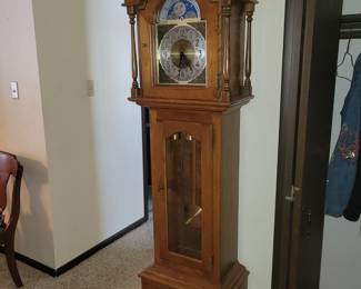 Grandfather clock Ethan Allen