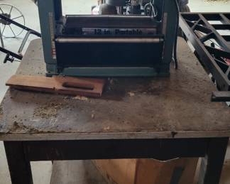 Central Machine 12" planer
