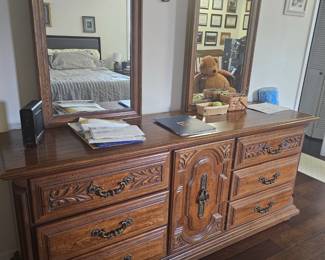 dresser with mirrors