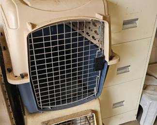 dog kennels and dog cage