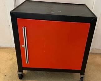 ETS039 - Rolling Metal Utility Cabinet