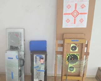 ETS016 Rifle Cases, Wood Frame Targets, Verticle Clamp Device, & Rifle Rest