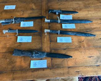 Collectible knives for sale - contact with a. request detailing which you want to buy online.