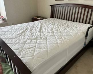 AFI Richmond Solid Wood Queen Slat Bed Frame second image