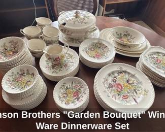 Johnson Brothers Garden Bouquet Windsor Ware Dinnerware Set