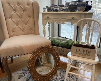 Ornate Gilt Oval Mirror