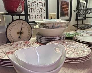 Vintage Hanson Bros. Kitchen Scale and Assorted Dinnerware Set