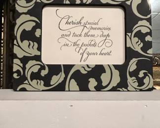 Black Damask Pattern Photo Frame with Inspirational Quote