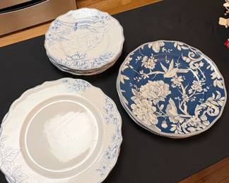 Fifth Adelaide Porcelain Dinner Plates fourth image