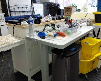 Amazing stand up desk!