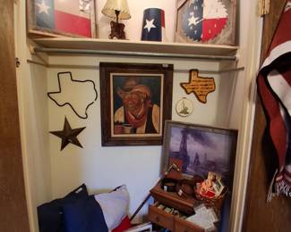 TEXAS closet... 