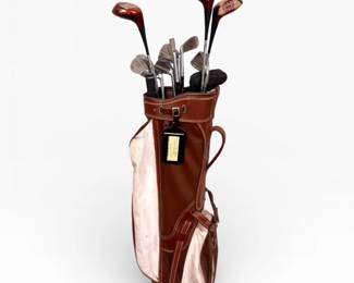 101 MacGregorTommyArmourRHGolfClubswBagRightHanded