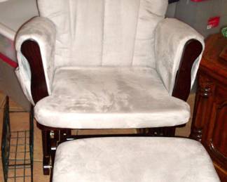 UPHOLSTERED ROCKER AND FOOT STOOL
