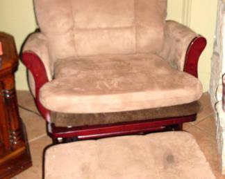 UPHOLSTERED ROCKER ANS FOOT STOOL