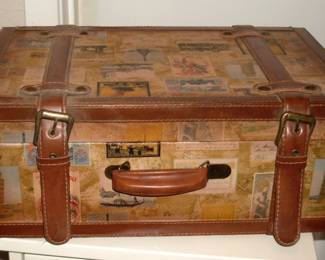 DECOR SUITCASE