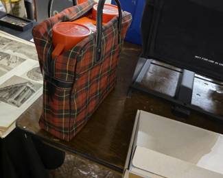 Messenger creation 6A68A44CF6644A7884B1A144D55F1C2C